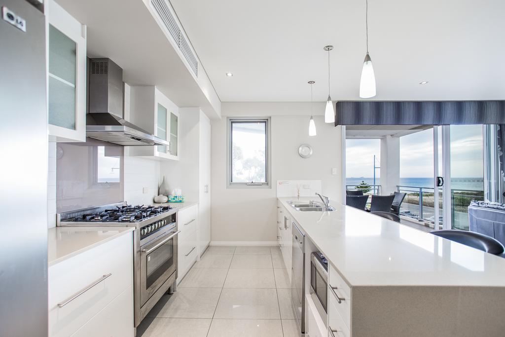 Spinnakers By Rockingham Apartments מראה חיצוני תמונה