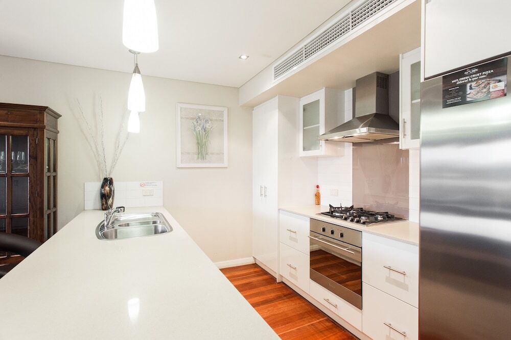 Spinnakers By Rockingham Apartments מראה חיצוני תמונה